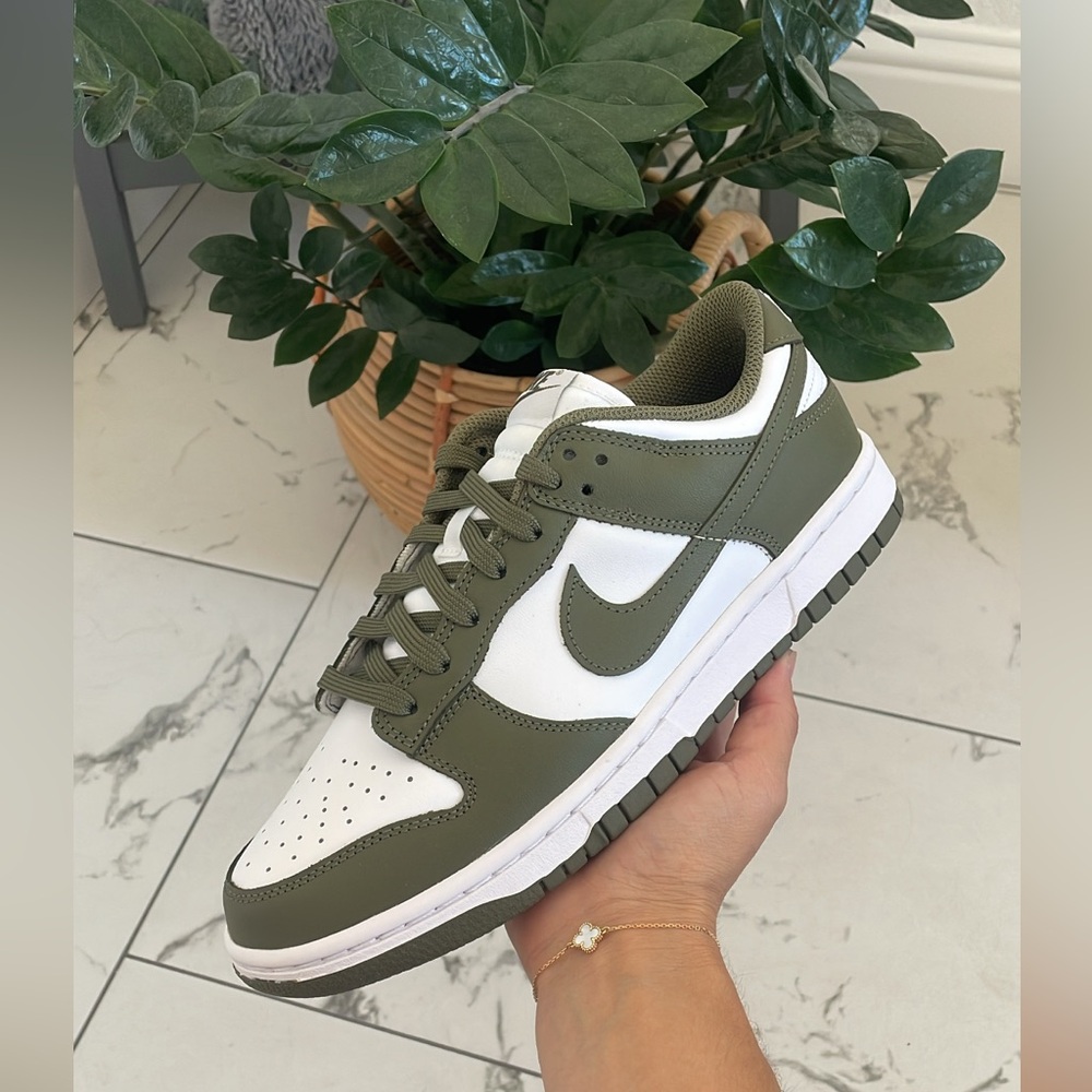 Nike Dunk Low - image 3